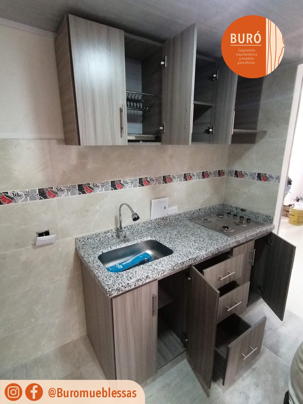 Cocina lineal 2.4.jpg